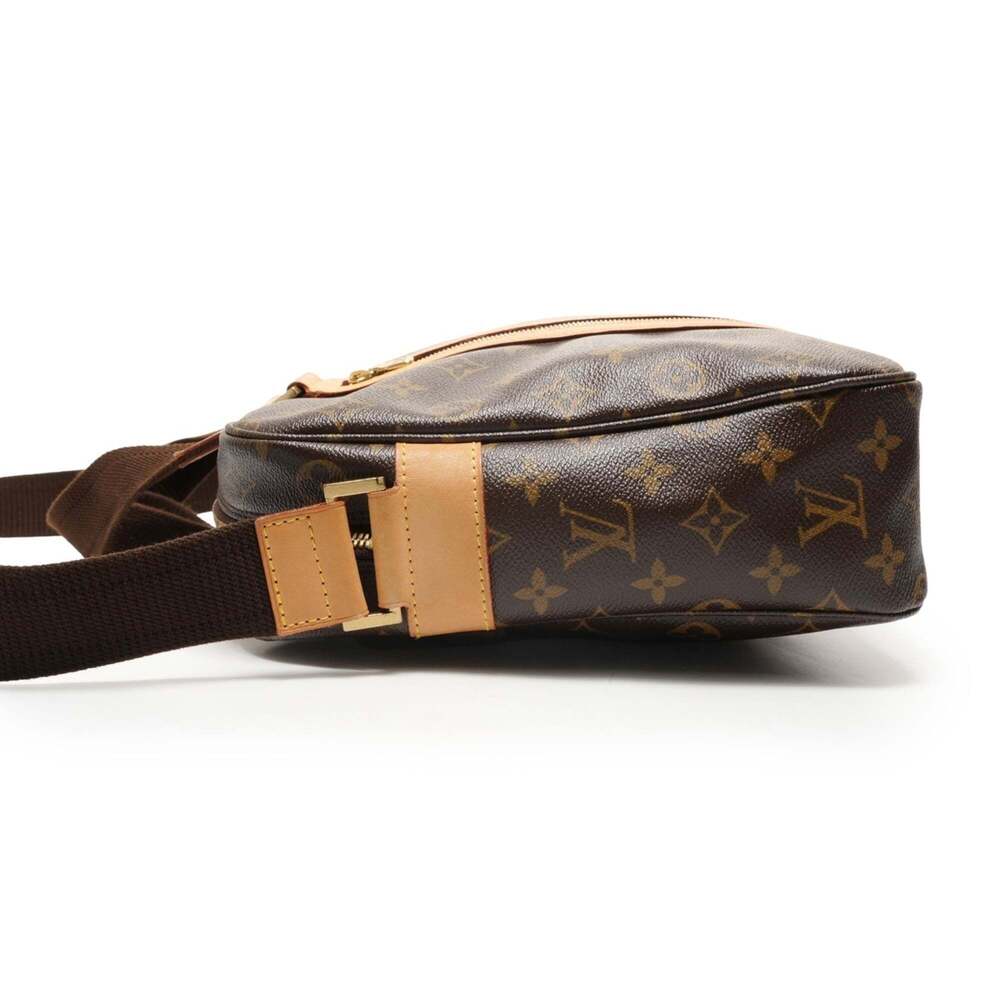 LOUIS VUITTON Authentic Brown Monogram Shoulder Bag - Picture 3 of 13